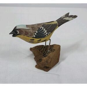 Hand Carved Bird On Driftwood Painted 5" Painted Warbler Sparrow Folk Art